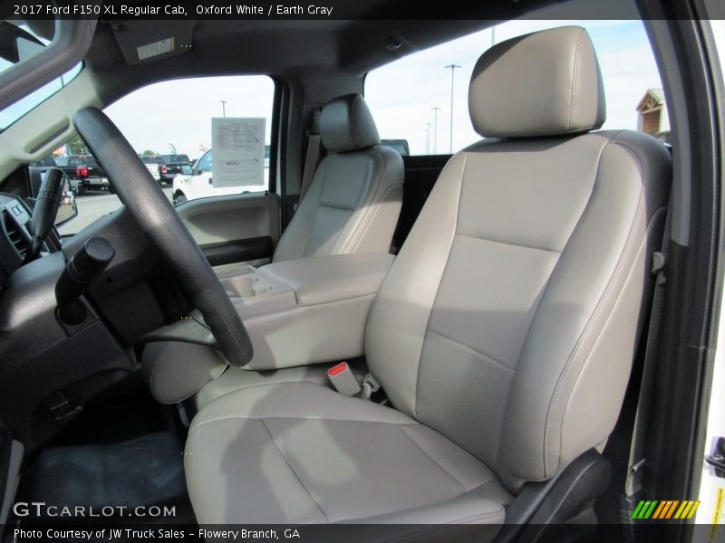 Oxford White / Earth Gray 2017 Ford F150 XL Regular Cab