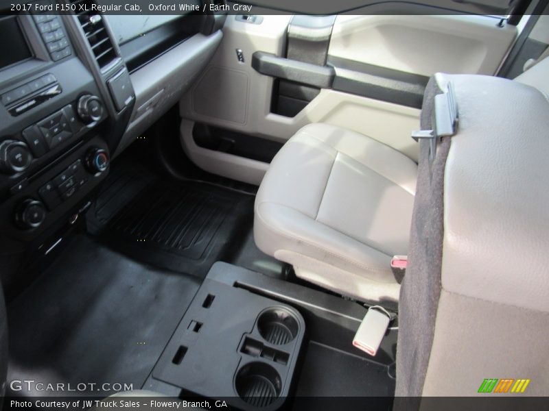 Oxford White / Earth Gray 2017 Ford F150 XL Regular Cab