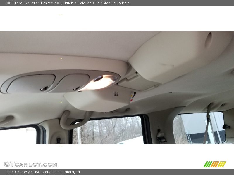 Pueblo Gold Metallic / Medium Pebble 2005 Ford Excursion Limited 4X4