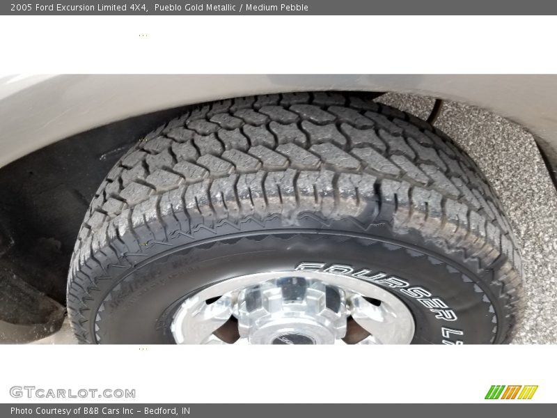 Pueblo Gold Metallic / Medium Pebble 2005 Ford Excursion Limited 4X4