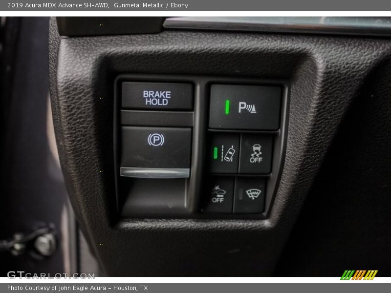 Controls of 2019 MDX Advance SH-AWD