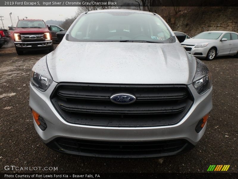 Ingot Silver / Chromite Gray/Charcoal Black 2019 Ford Escape S