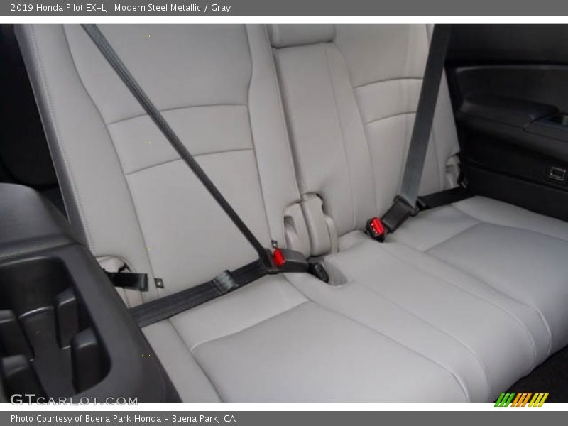 Modern Steel Metallic / Gray 2019 Honda Pilot EX-L