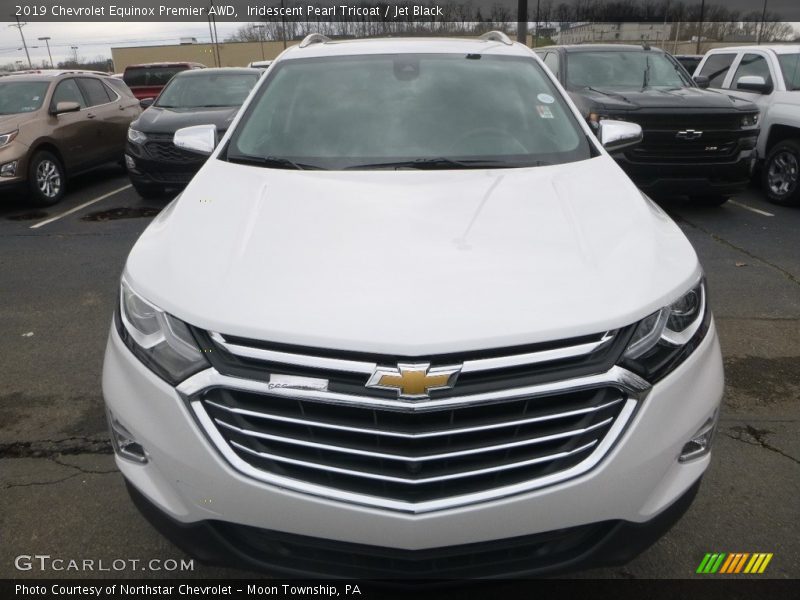 Iridescent Pearl Tricoat / Jet Black 2019 Chevrolet Equinox Premier AWD