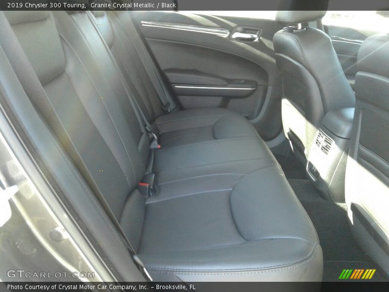 Granite Crystal Metallic / Black 2019 Chrysler 300 Touring