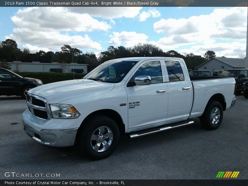 Bright White / Black/Diesel Gray 2019 Ram 1500 Classic Tradesman Quad Cab 4x4