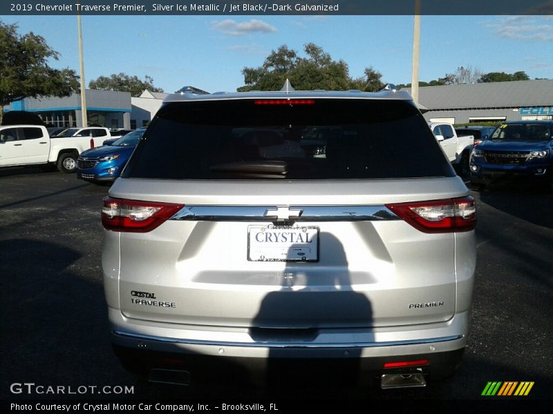 Silver Ice Metallic / Jet Black/­Dark Galvanized 2019 Chevrolet Traverse Premier