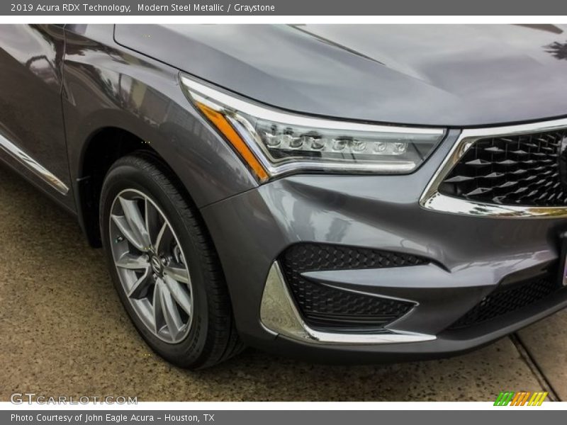 Modern Steel Metallic / Graystone 2019 Acura RDX Technology