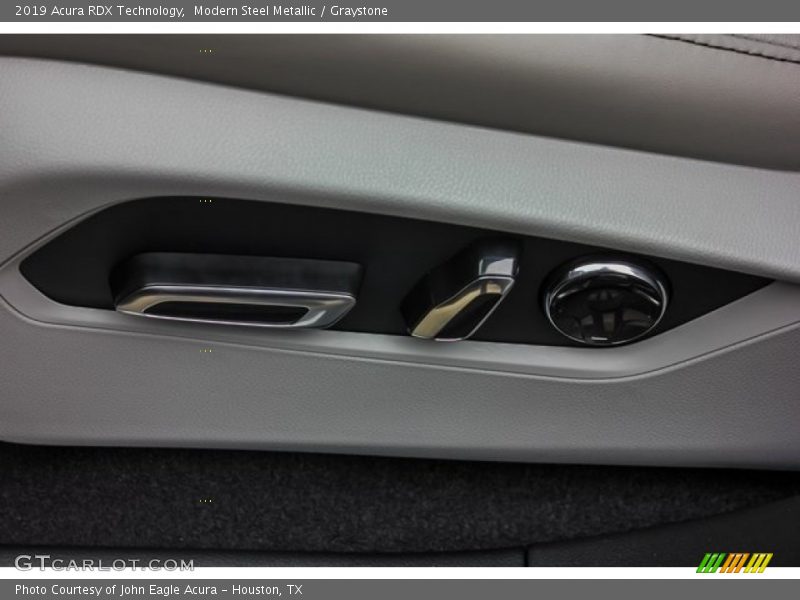 Modern Steel Metallic / Graystone 2019 Acura RDX Technology