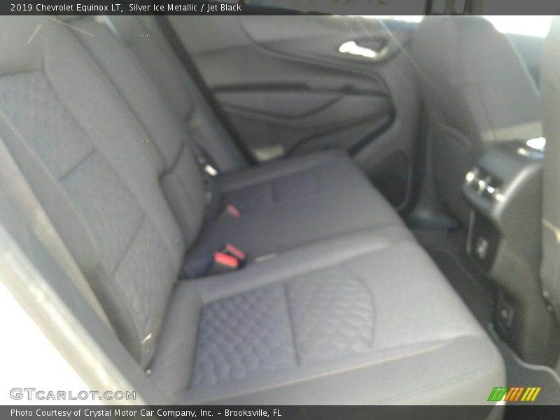 Silver Ice Metallic / Jet Black 2019 Chevrolet Equinox LT