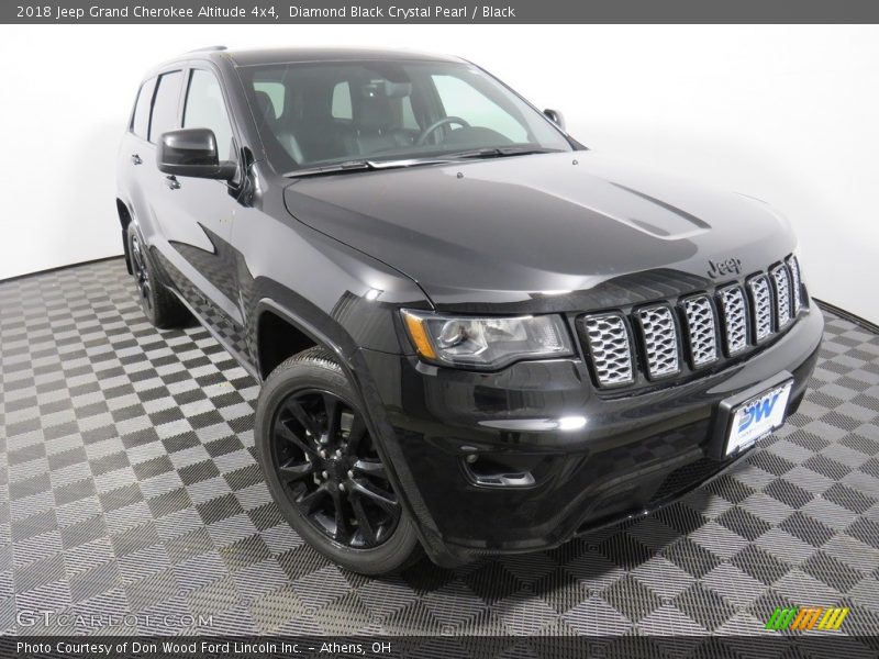 Diamond Black Crystal Pearl / Black 2018 Jeep Grand Cherokee Altitude 4x4