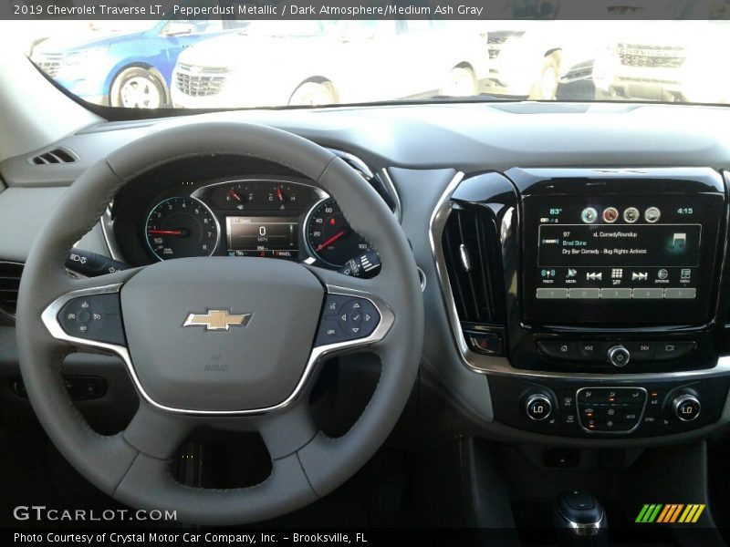 Pepperdust Metallic / Dark Atmosphere/Medium Ash Gray 2019 Chevrolet Traverse LT