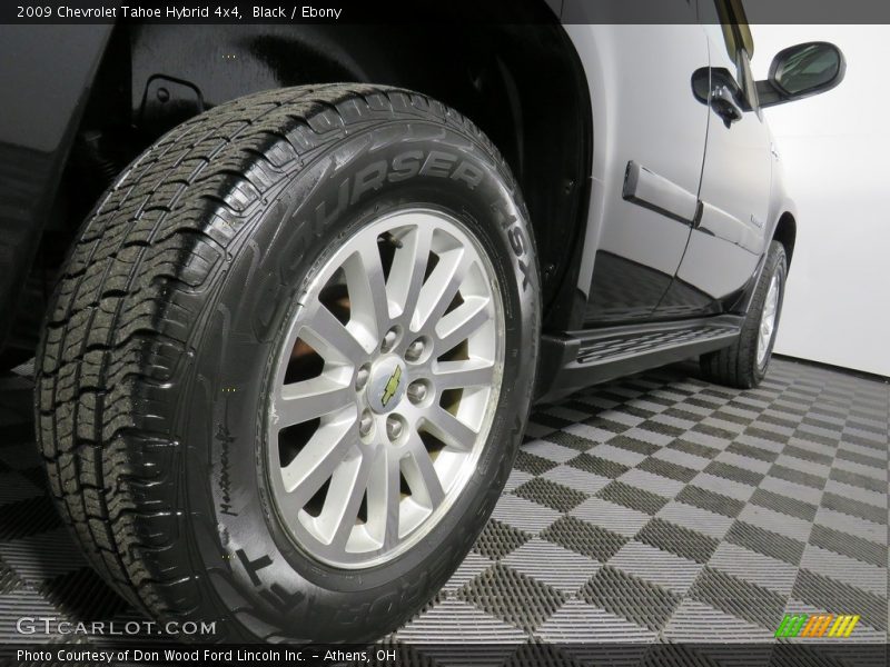 Black / Ebony 2009 Chevrolet Tahoe Hybrid 4x4