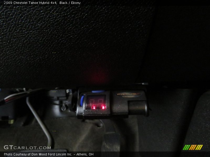 Black / Ebony 2009 Chevrolet Tahoe Hybrid 4x4