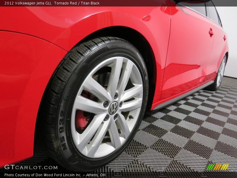 Tornado Red / Titan Black 2012 Volkswagen Jetta GLI