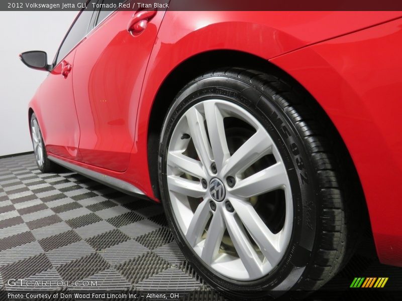Tornado Red / Titan Black 2012 Volkswagen Jetta GLI
