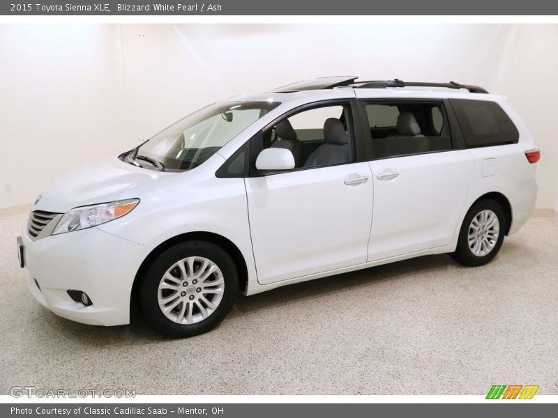 Blizzard White Pearl / Ash 2015 Toyota Sienna XLE