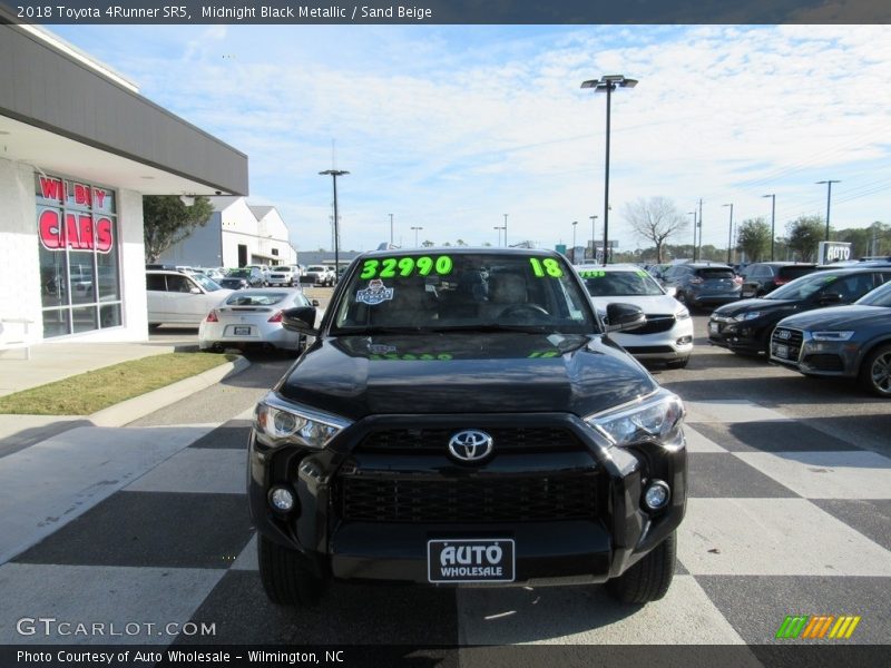 Midnight Black Metallic / Sand Beige 2018 Toyota 4Runner SR5