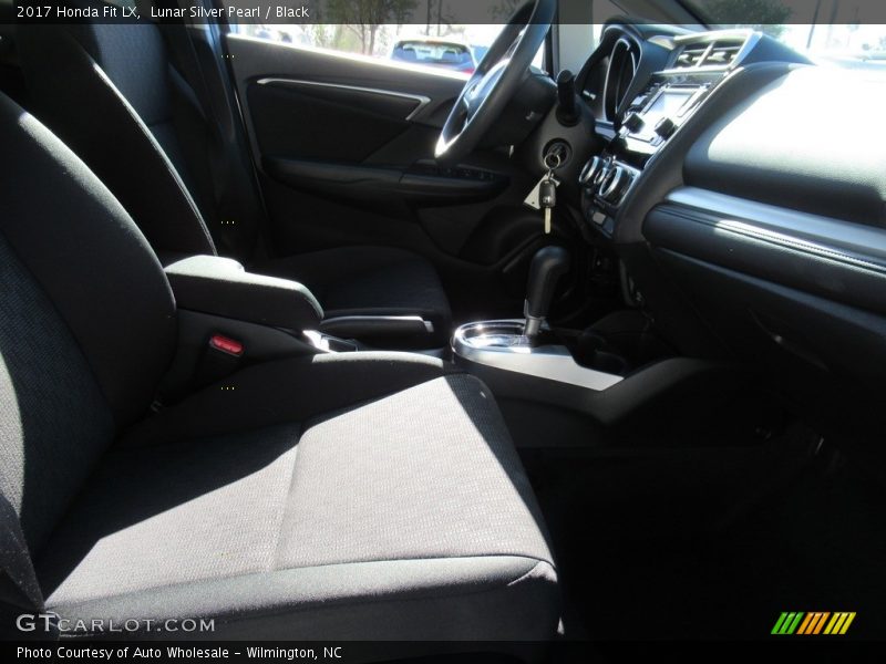 Lunar Silver Pearl / Black 2017 Honda Fit LX