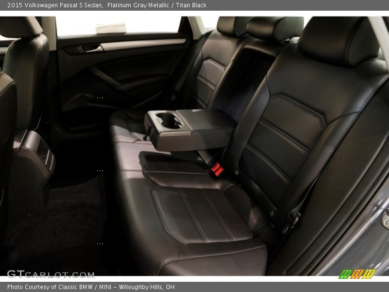 Platinum Gray Metallic / Titan Black 2015 Volkswagen Passat S Sedan