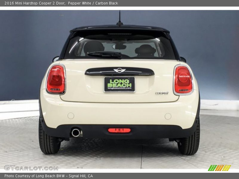 Pepper White / Carbon Black 2016 Mini Hardtop Cooper 2 Door