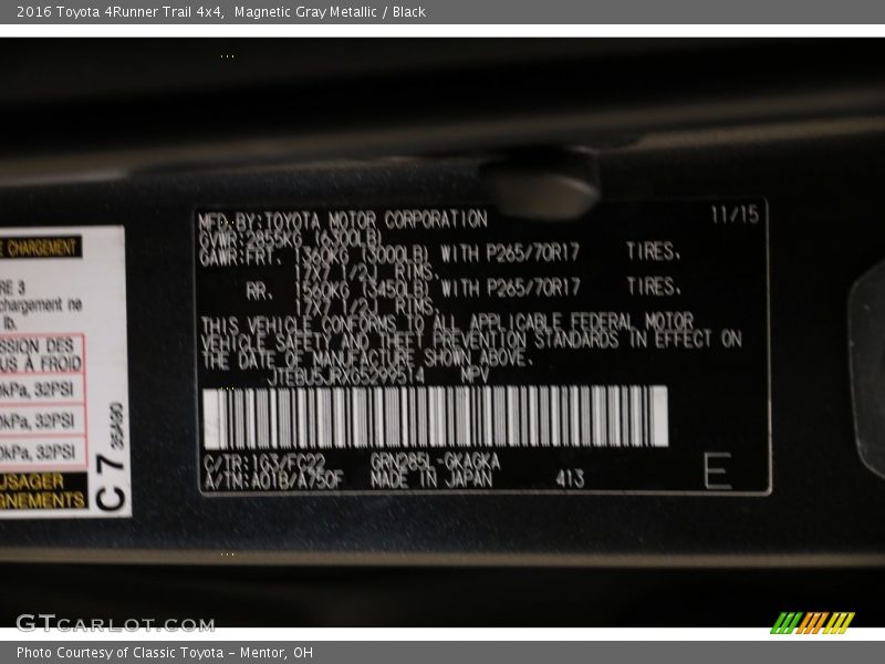 Magnetic Gray Metallic / Black 2016 Toyota 4Runner Trail 4x4