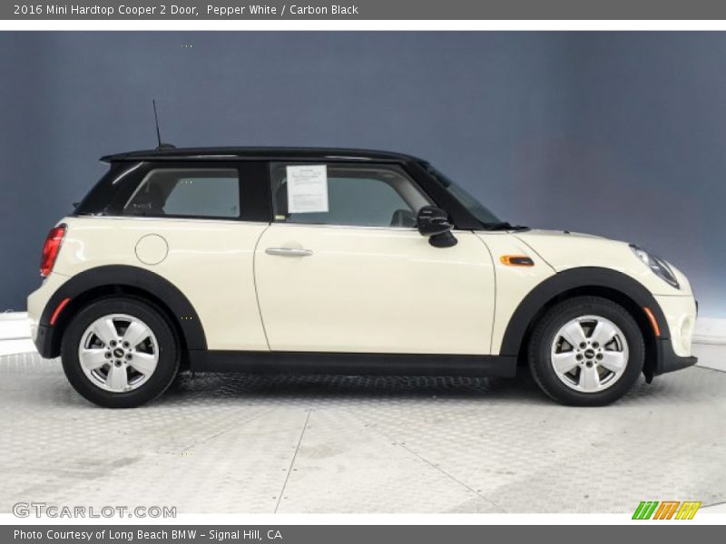 Pepper White / Carbon Black 2016 Mini Hardtop Cooper 2 Door