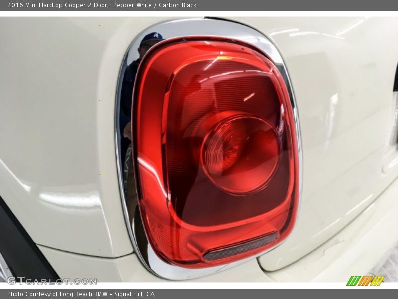Pepper White / Carbon Black 2016 Mini Hardtop Cooper 2 Door