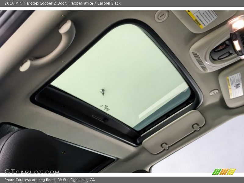 Pepper White / Carbon Black 2016 Mini Hardtop Cooper 2 Door