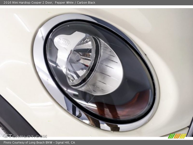 Pepper White / Carbon Black 2016 Mini Hardtop Cooper 2 Door