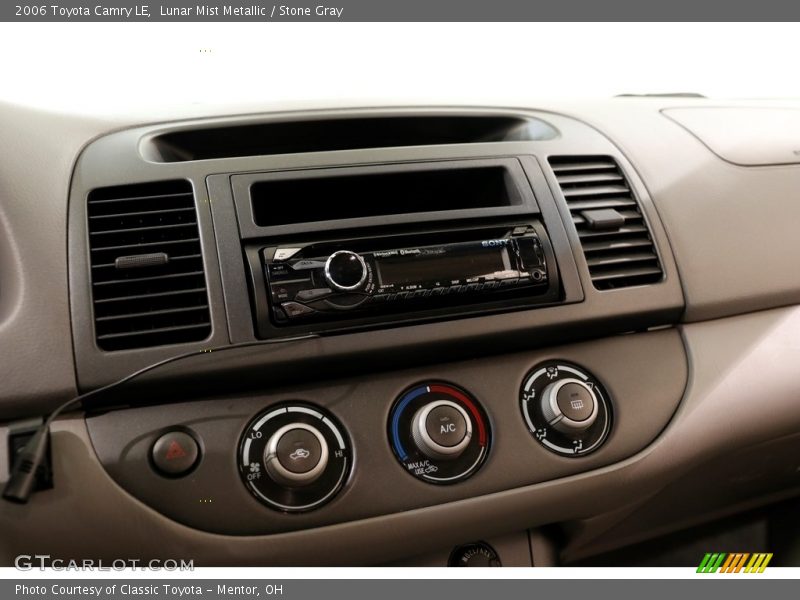 Lunar Mist Metallic / Stone Gray 2006 Toyota Camry LE