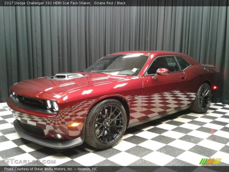 Octane Red / Black 2017 Dodge Challenger 392 HEMI Scat Pack Shaker