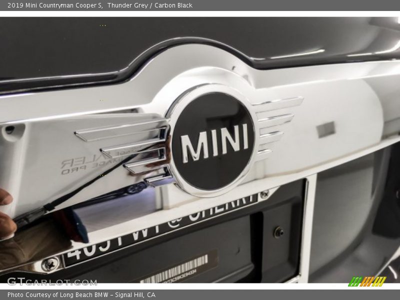Thunder Grey / Carbon Black 2019 Mini Countryman Cooper S