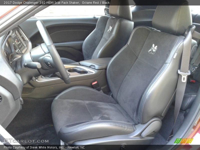 Octane Red / Black 2017 Dodge Challenger 392 HEMI Scat Pack Shaker
