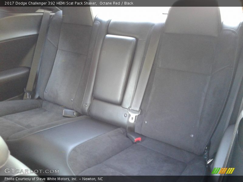 Octane Red / Black 2017 Dodge Challenger 392 HEMI Scat Pack Shaker