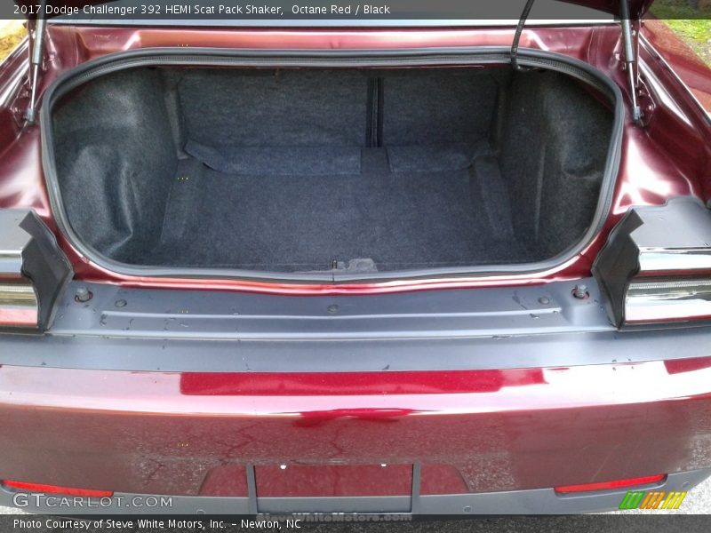 Octane Red / Black 2017 Dodge Challenger 392 HEMI Scat Pack Shaker