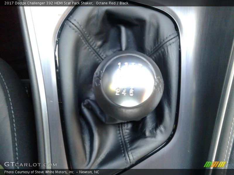 Octane Red / Black 2017 Dodge Challenger 392 HEMI Scat Pack Shaker
