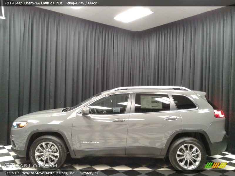 Sting-Gray / Black 2019 Jeep Cherokee Latitude Plus