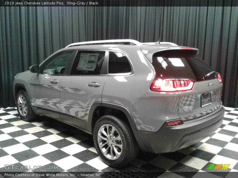 Sting-Gray / Black 2019 Jeep Cherokee Latitude Plus