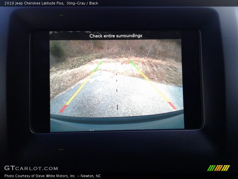 Sting-Gray / Black 2019 Jeep Cherokee Latitude Plus