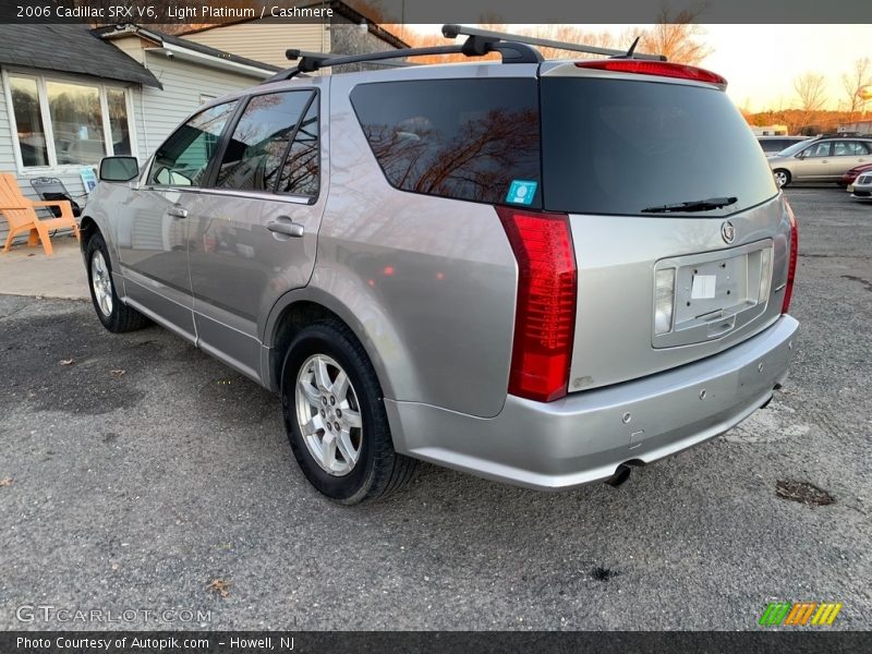 Light Platinum / Cashmere 2006 Cadillac SRX V6