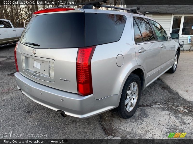 Light Platinum / Cashmere 2006 Cadillac SRX V6
