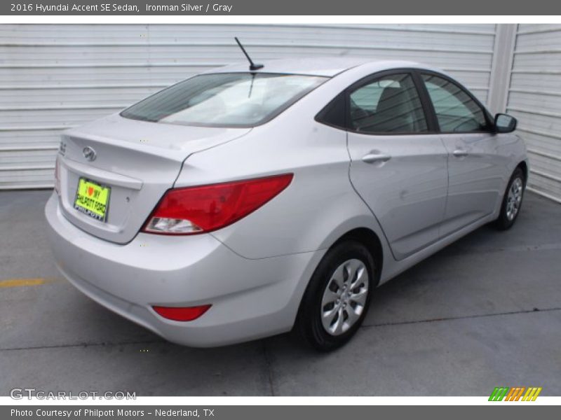 Ironman Silver / Gray 2016 Hyundai Accent SE Sedan