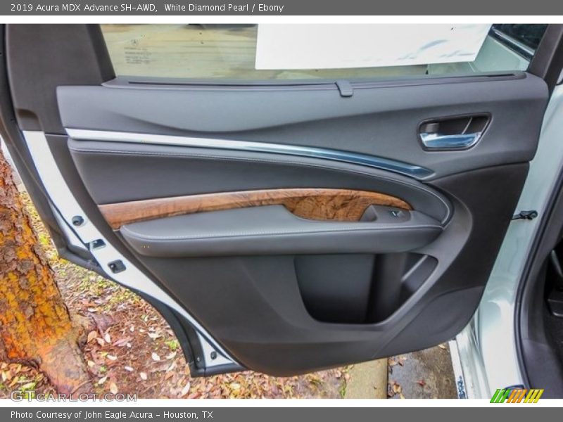 White Diamond Pearl / Ebony 2019 Acura MDX Advance SH-AWD