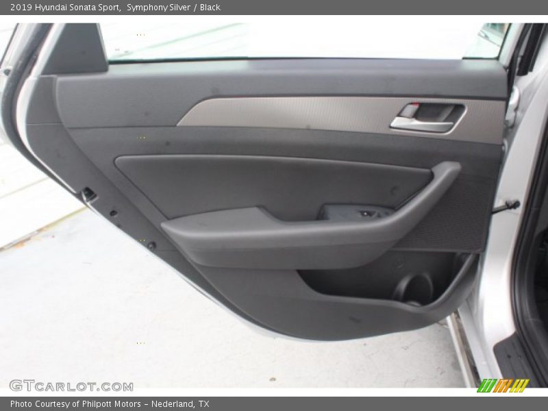 Symphony Silver / Black 2019 Hyundai Sonata Sport