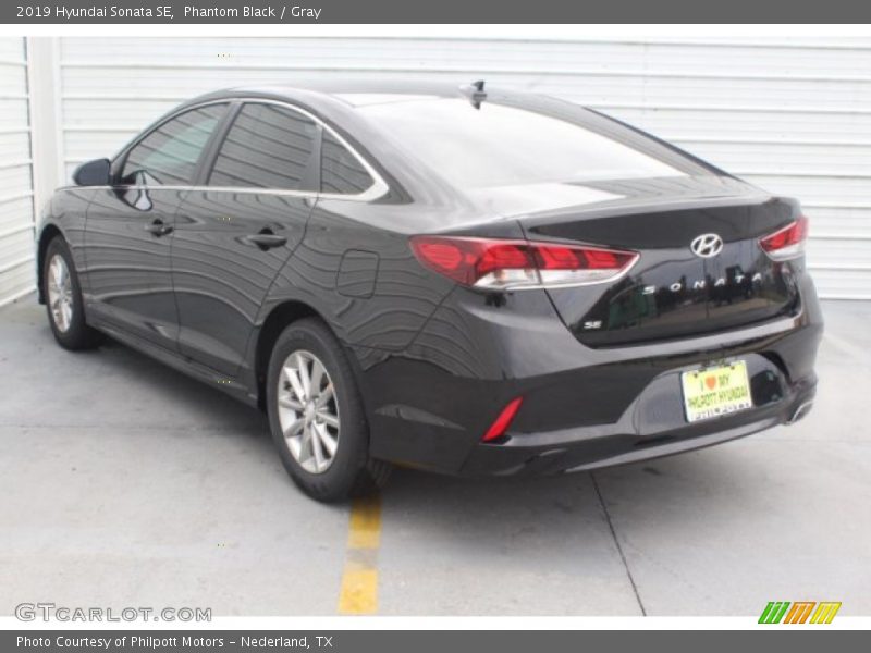 Phantom Black / Gray 2019 Hyundai Sonata SE