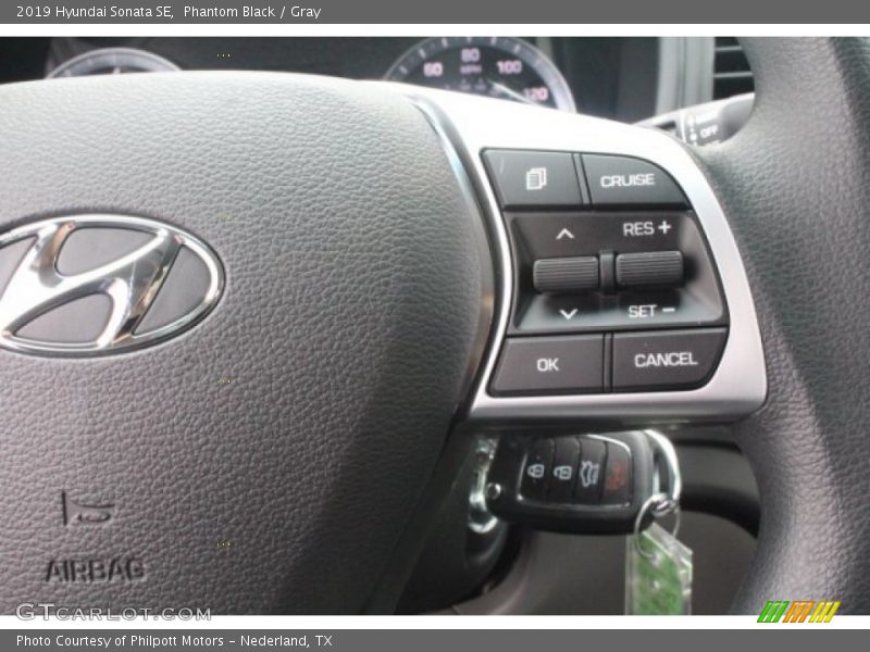 Phantom Black / Gray 2019 Hyundai Sonata SE