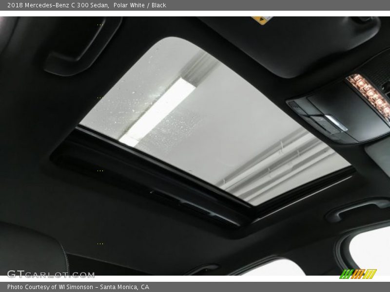 Polar White / Black 2018 Mercedes-Benz C 300 Sedan