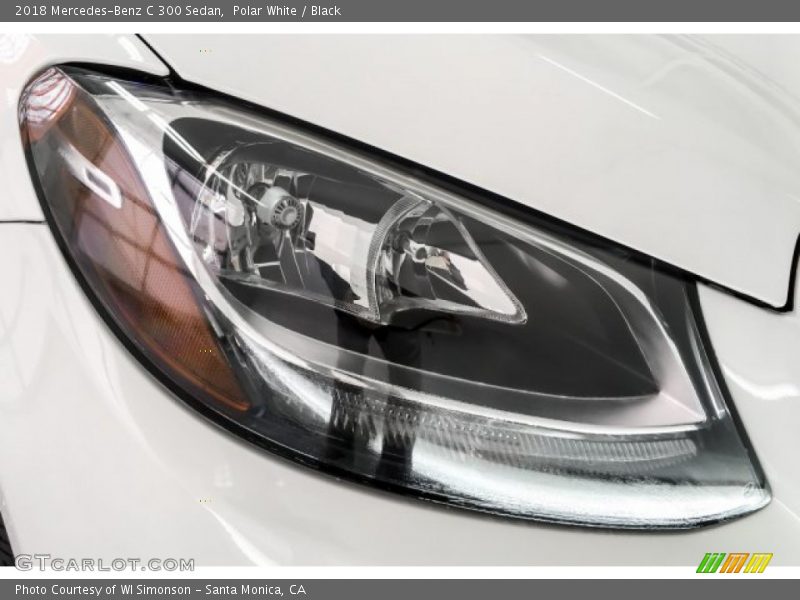 Polar White / Black 2018 Mercedes-Benz C 300 Sedan