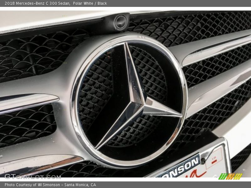 Polar White / Black 2018 Mercedes-Benz C 300 Sedan